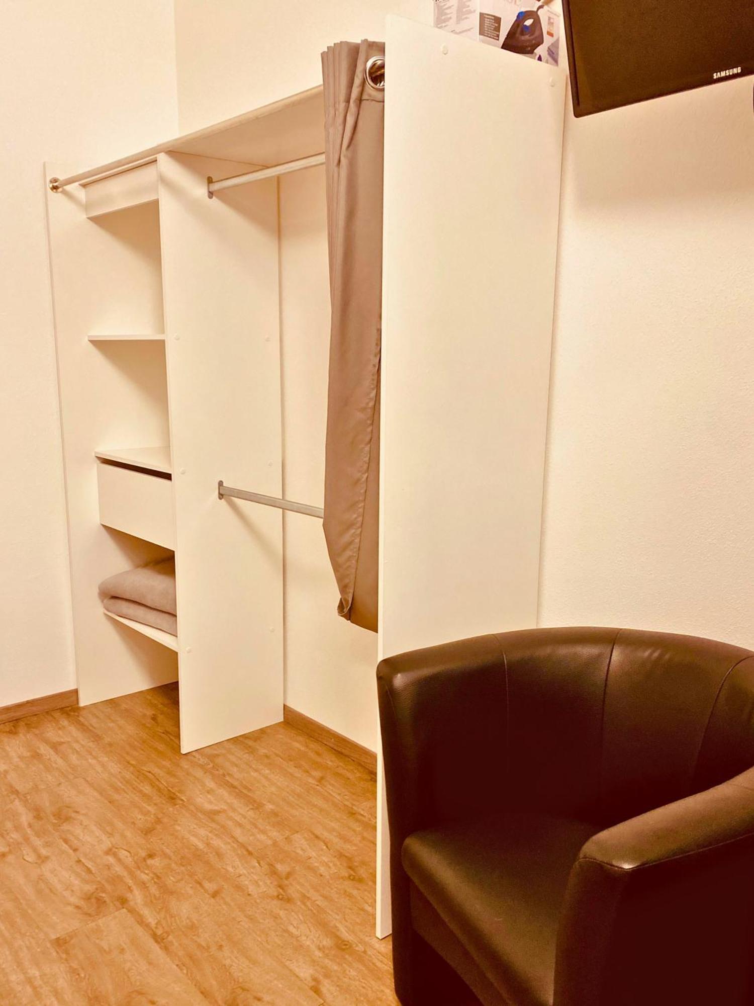 Nebenan Apartment *